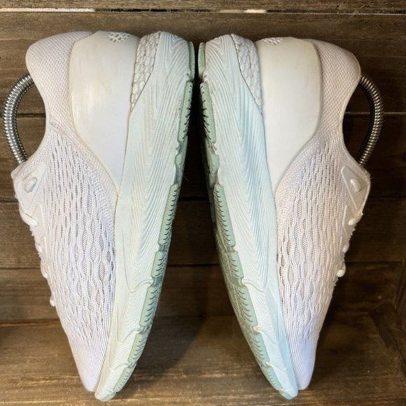 Womens Under Armour HOVR Sonic 3 White Athletic‎ Running Shoes Size 10 M GUC - Picture 5 of 7